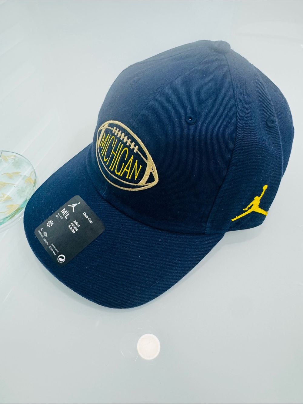 Jordan Navy Blue Baseball Cap with Jumpman Accent